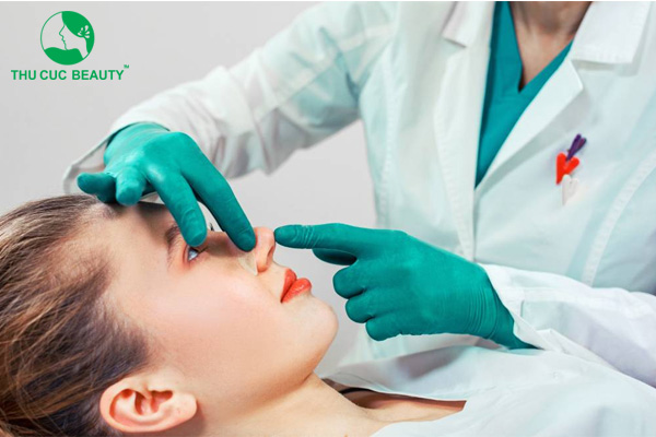 Nâng mũi cấu trúc có tháo ra sửa lại được không?