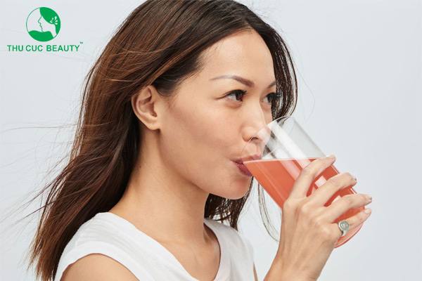 Phun môi có uống collagen được không?