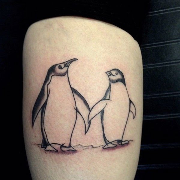 Hình xăm 2 con chim cánh cụt