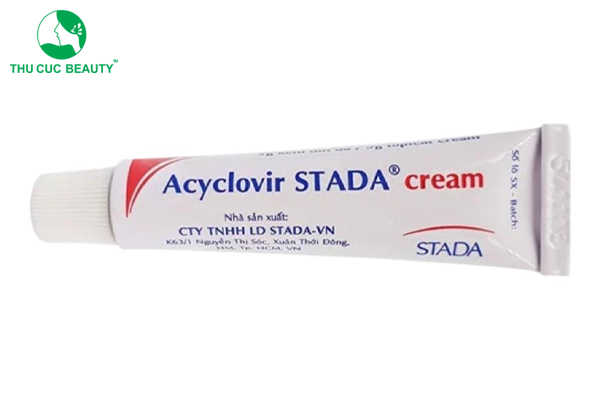 Cách bôi Acyclovir sau phun môi an toàn và hiệu quả