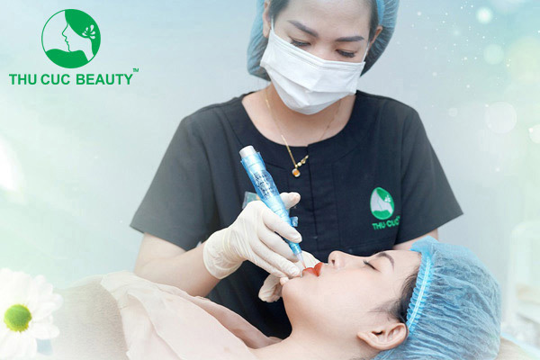 Xăm môi mùa nào thì đẹp? Thời điểm nào thích hợp để phun môi?