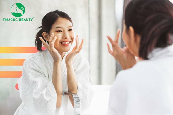 tập skincare hàng ngày