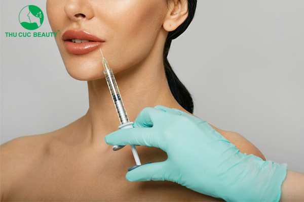 Tiêm tan filler bị sưng